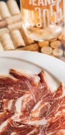 Tast Bonus Regal de vins i pernils ibèrics