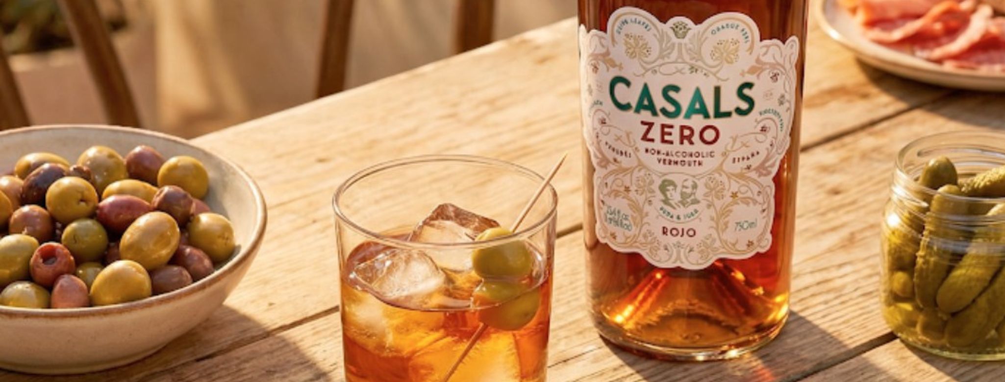 La revolución de los vinos sin alcohol: espumosos y vermuts para todos los gustos