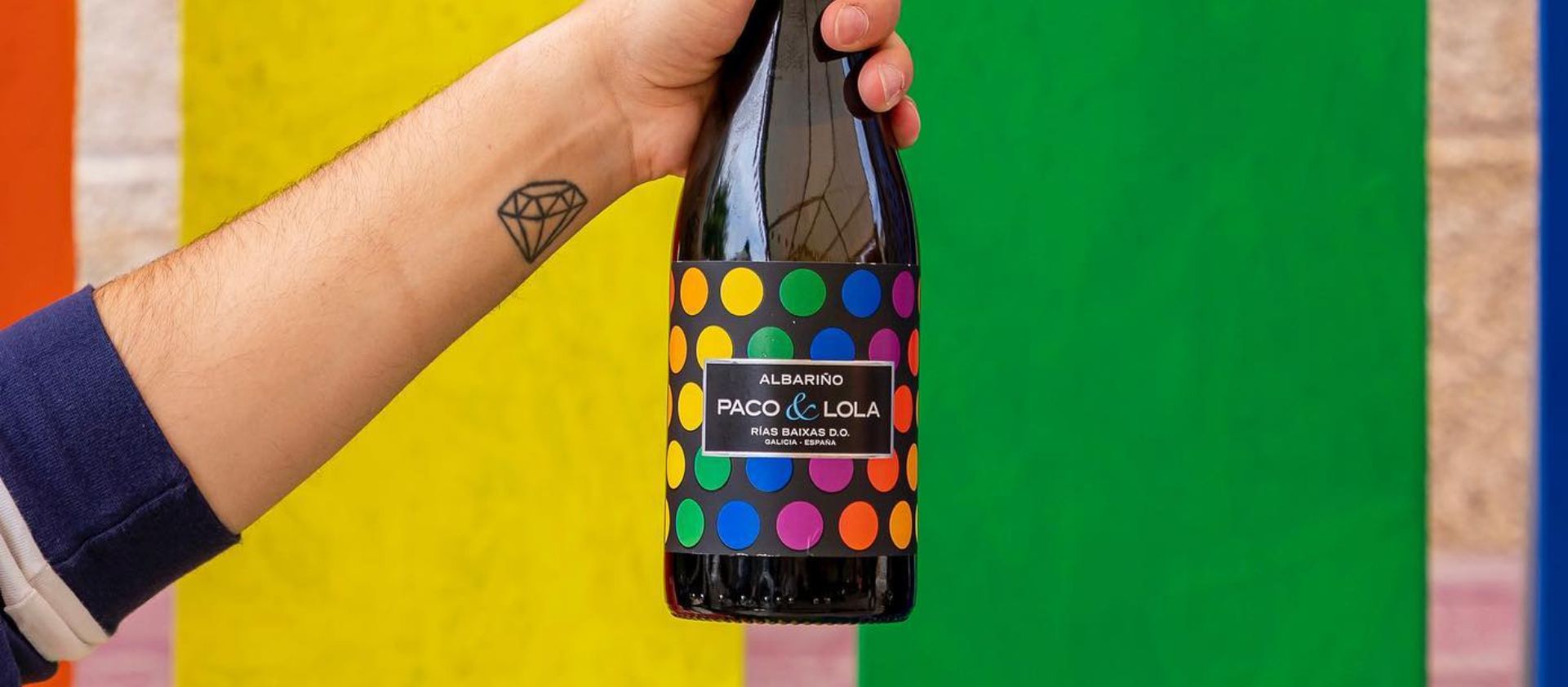 Brindando con colores: el Albariño Paco &amp; Lola que celebra la diversidad